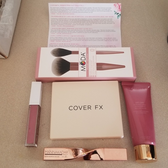 Brand New March Boxycharm